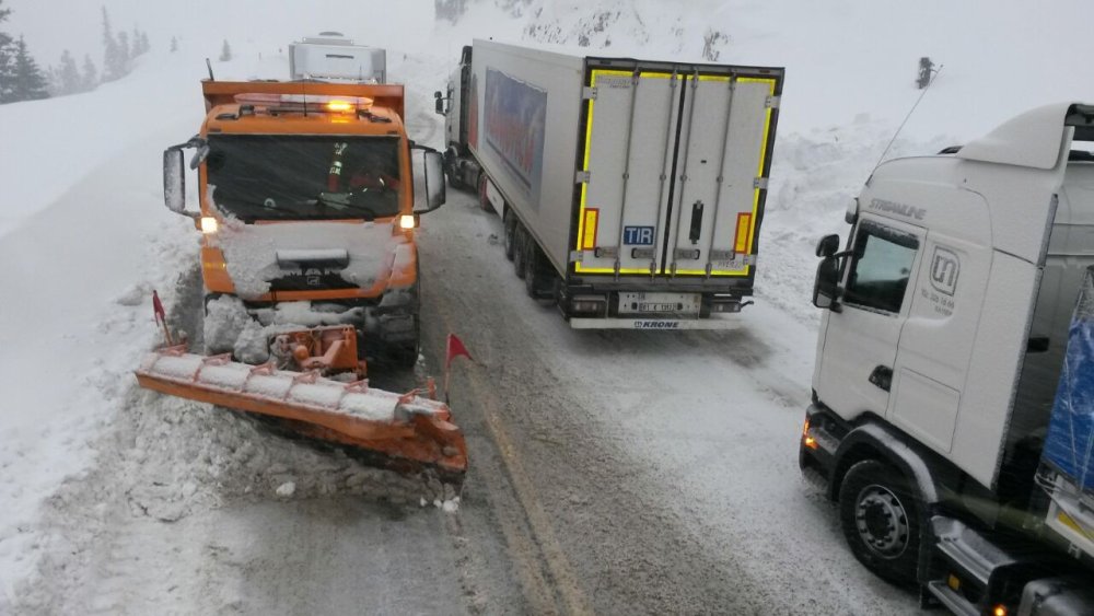 Antalya - Konya Yolunda Kış Çetin Geçti