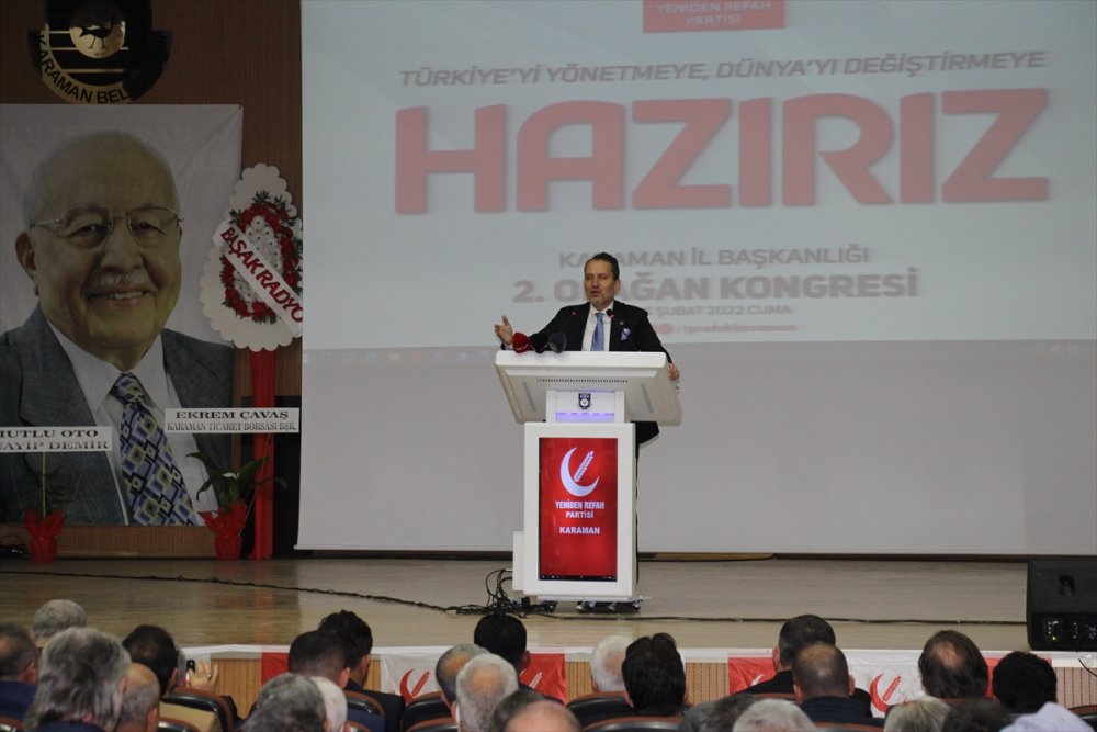 Erbakan'dan Karaman'da Ekmek ve Yağ Kuyruğu Çıkışı