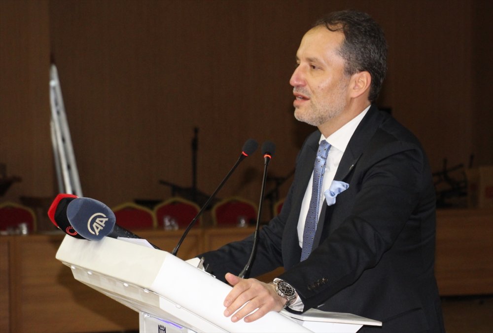 Erbakan'dan Karaman'da Ekmek ve Yağ Kuyruğu Çıkışı