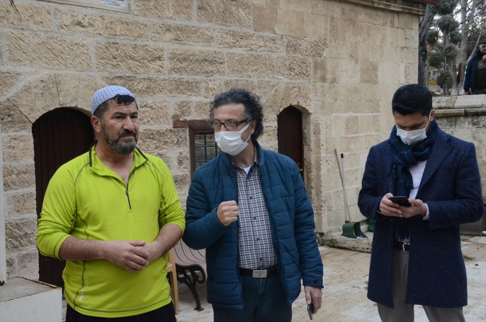 Hac Yolunda Mevlana'nın Şehrinden Annesinin Şehrine Geldi