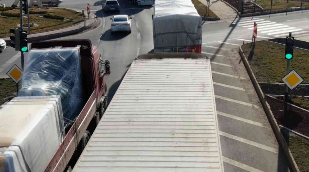 Aksaray'da Sürücülere Havadan Denetim