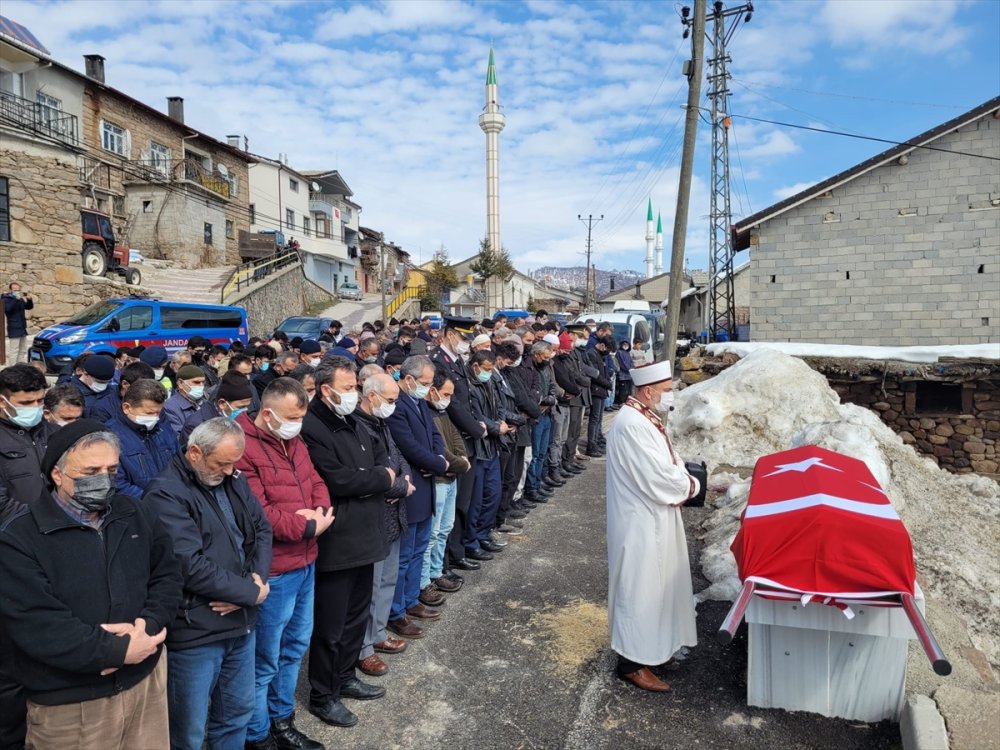 Konya'da Vefat Eden Kore Gazisi Son Yolculuğuna Uğurlandı