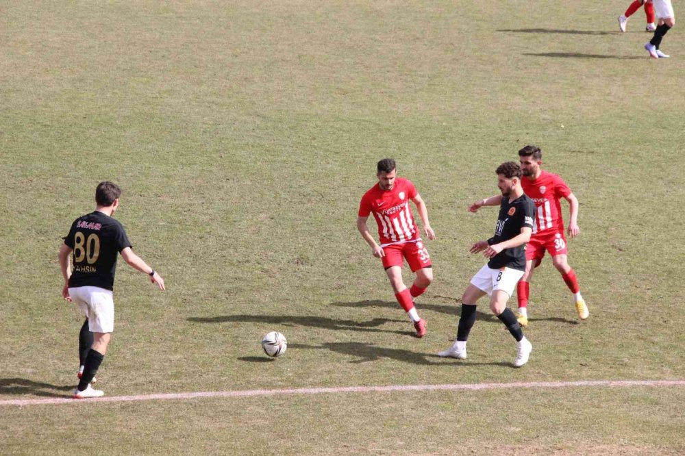 Tff 3. Lig: Karaman Belediyespor: 0 - Batman Petrol Spor: 3