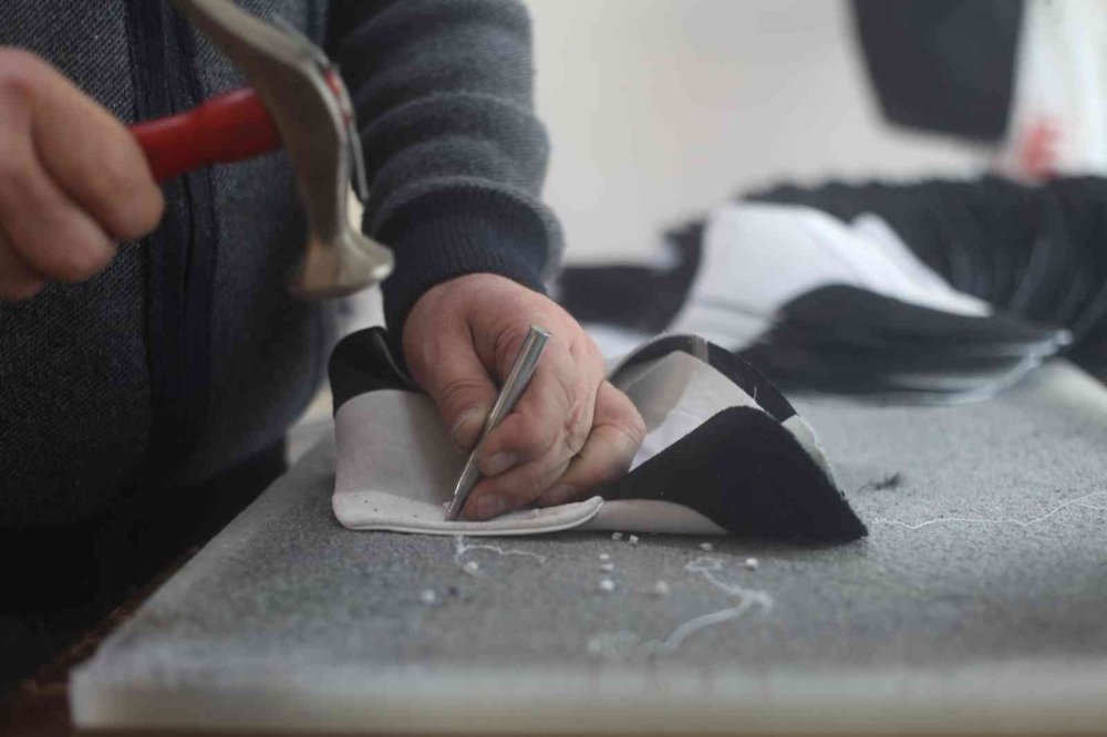 Kış Mevsimi Sert Geçti Ayakkabı Üretimi Yüzde 70 Arttı