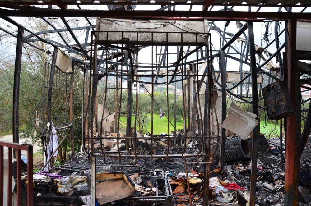 Manavgat'ta Ev Yandı :1 Ölü