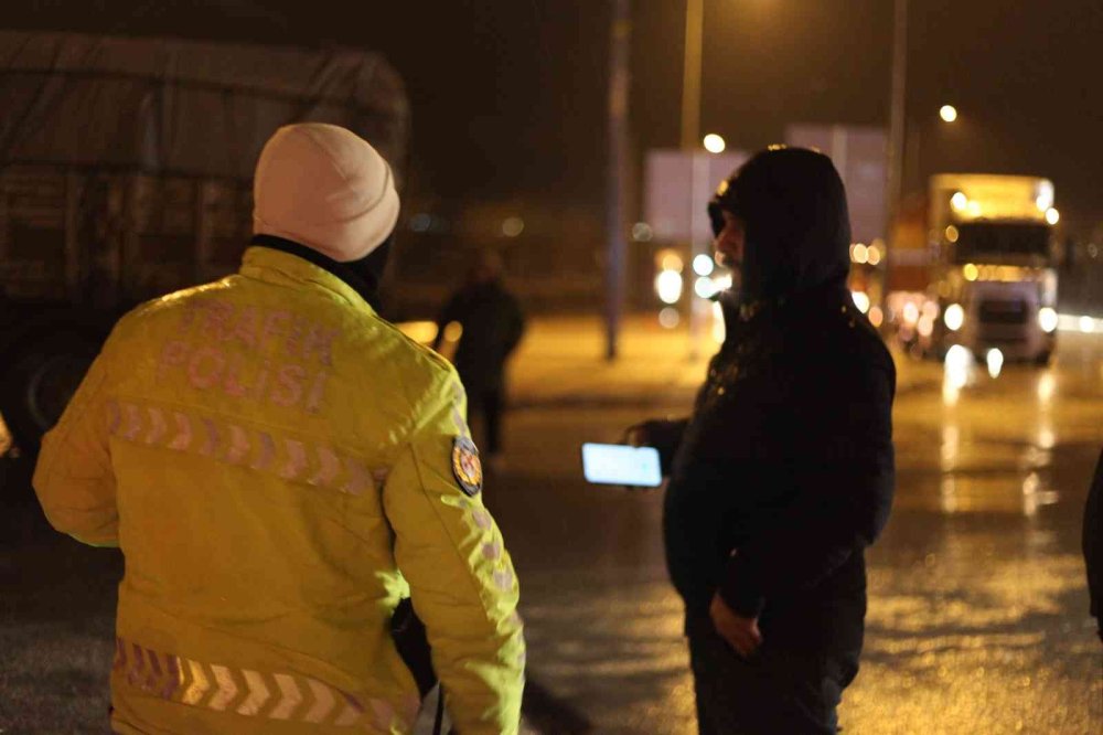 Konya’da Ulaşıma Ve Eğitime Kar Engeli