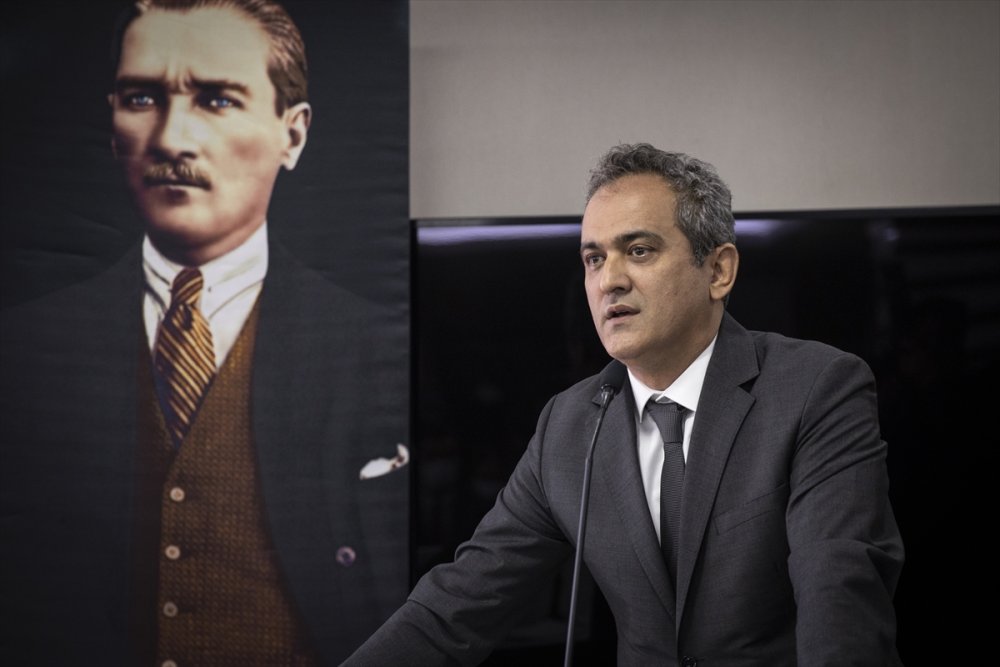 Eğitimde Özel Tırlar Yola Çıktı