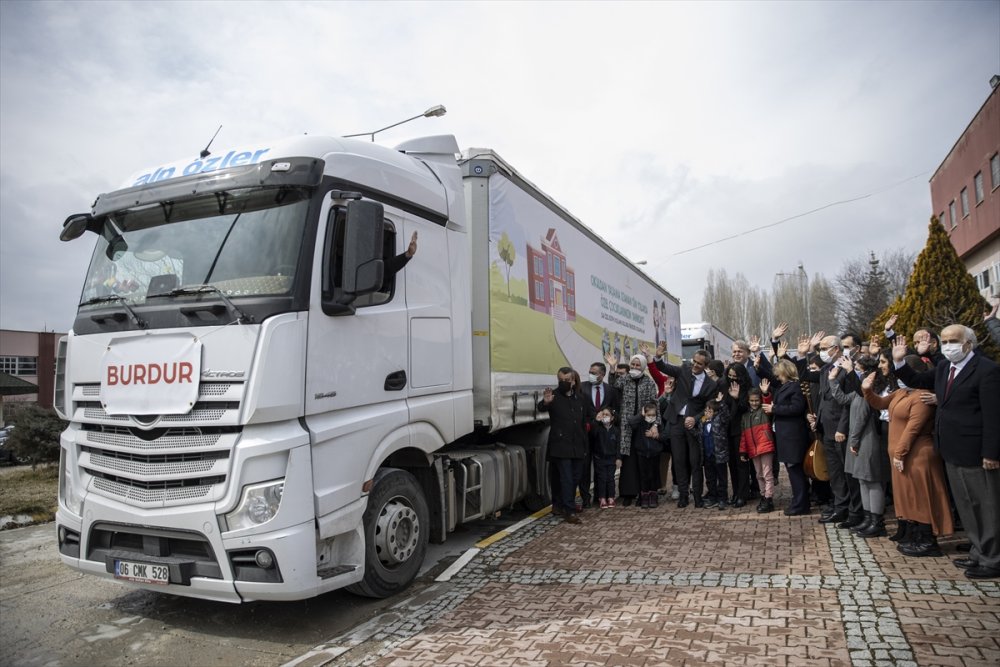 Eğitimde Özel Tırlar Yola Çıktı