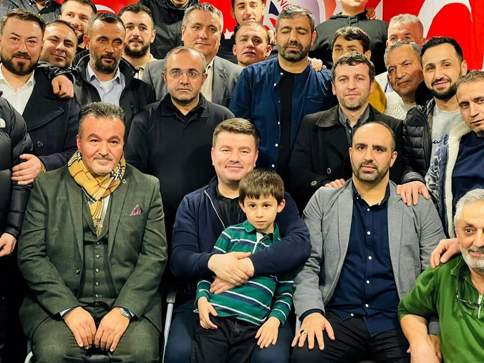 Evren Dinçer, İngiltere’de Aksaraylılarla Buluştu