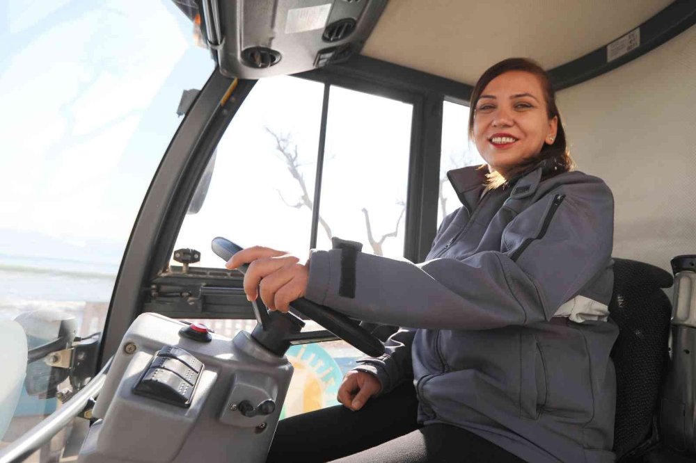 Mezitli'de Kadınlar Fark Oluşturuyor