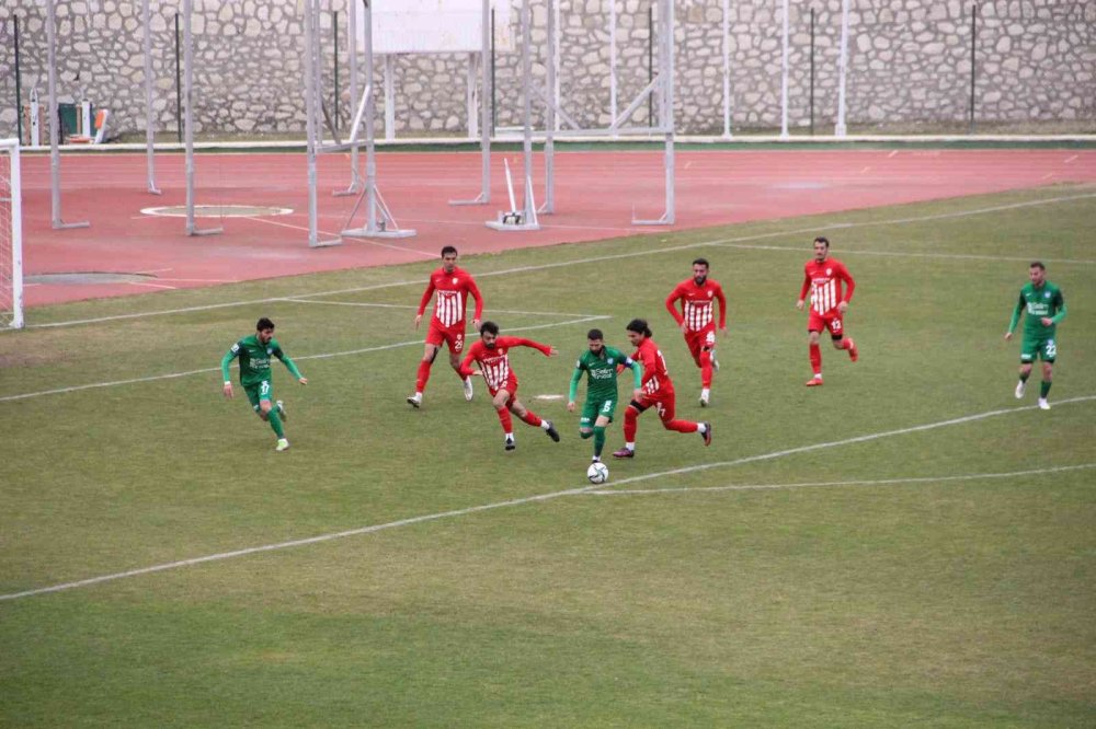 Karaman Futbol Kulübü Evinde Kaybetti