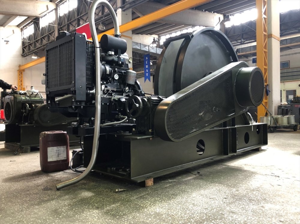 Türk Jetleri Yerli Motorla Piste Güvenle İniyor