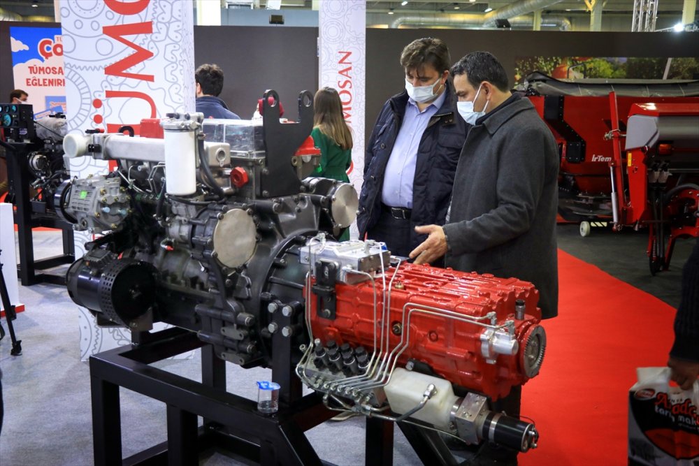 Türk Jetleri Yerli Motorla Piste Güvenle İniyor