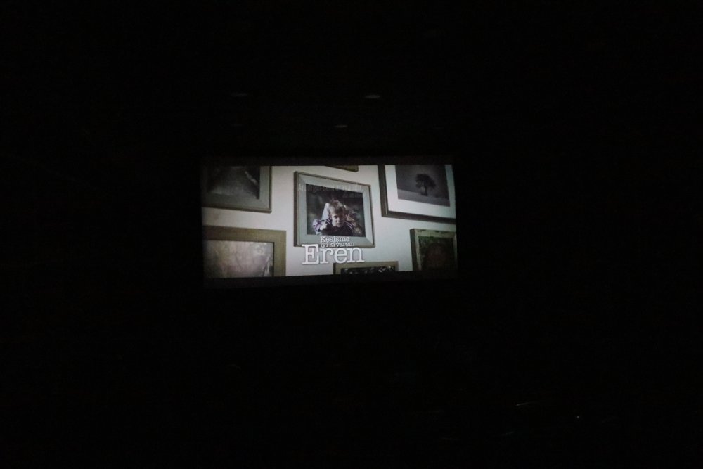 Niğde'de Öğrenciler "Kesişme, İyi Ki Varsın Eren" Filmini İzledi