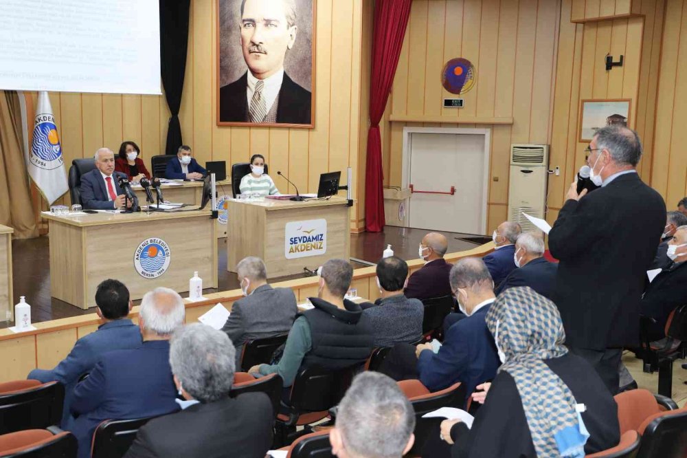 Başkan Gültak, ‘Borç Arttı’ İddialarına Belgelerle Yanıt Verdi