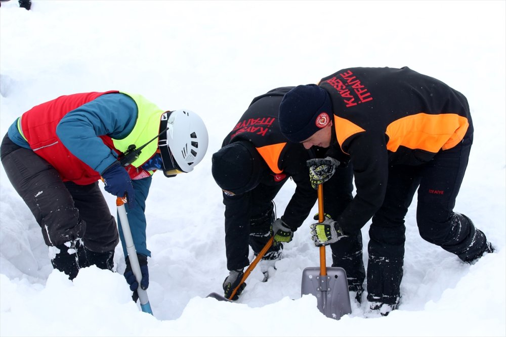 Zamana Karşı Beyaz Örtüyle Mücadele Ettiler