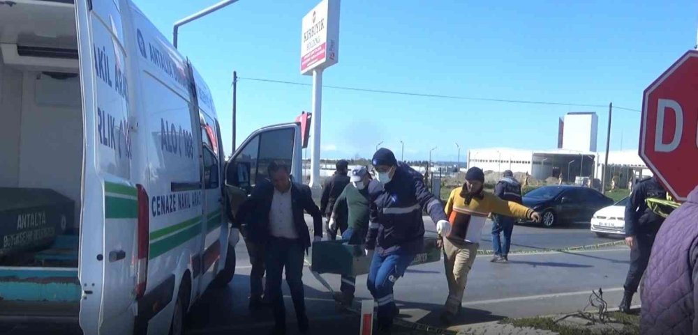 Yolun Karşısına Geçmek İsterken Hayatını Kaybetti