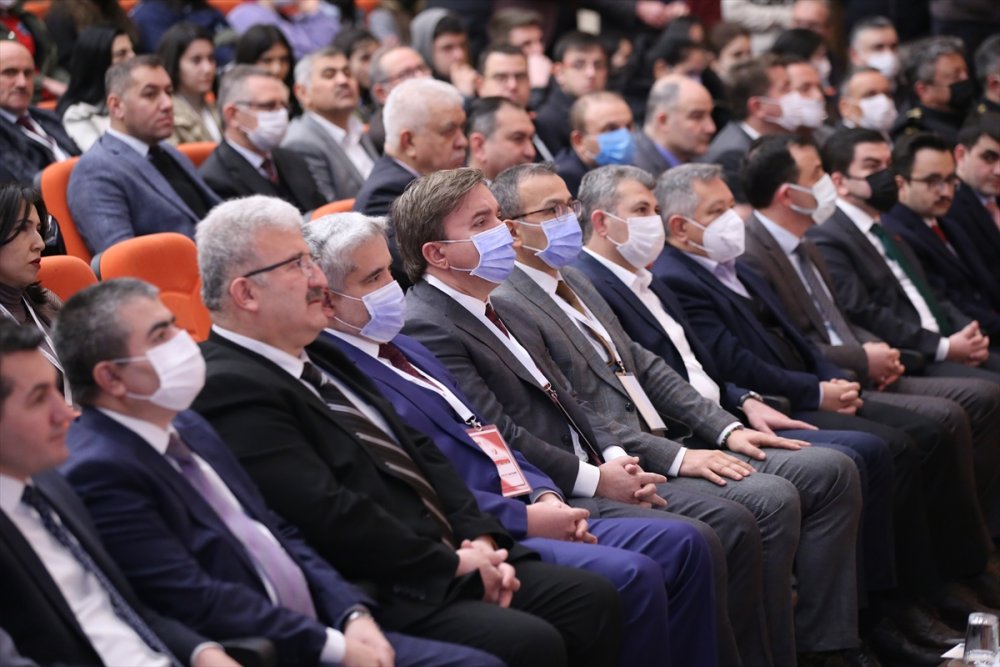 Aksaray'da Sosyal Medya ve İnternet Bağımlılığı Ele Alındı