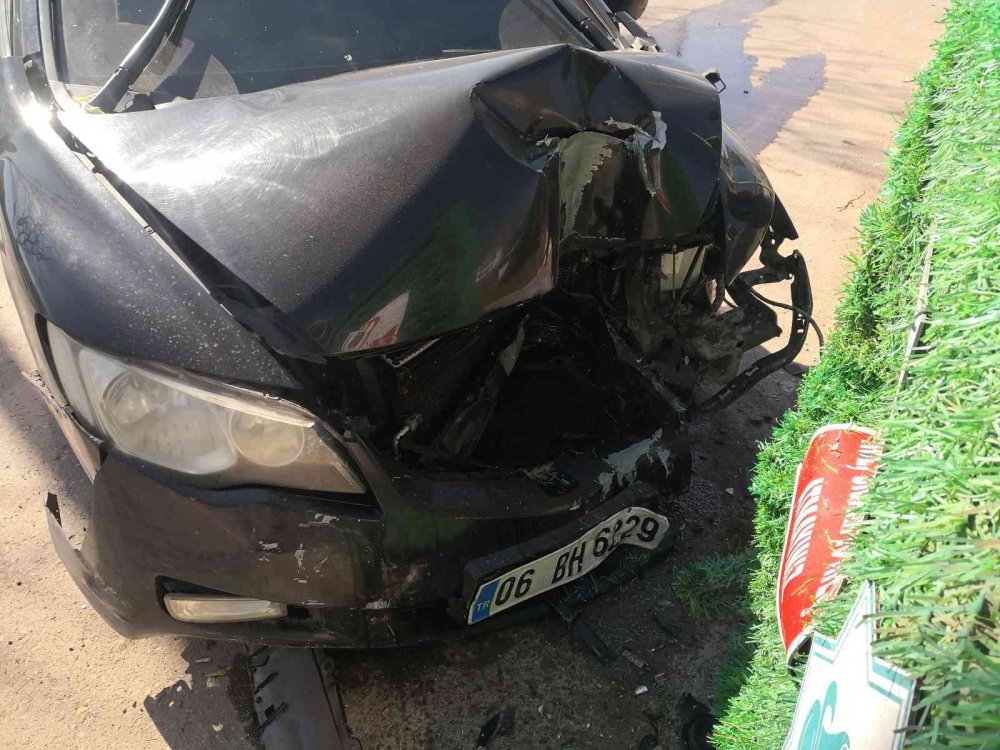 Aksaray'da Trafik Kazası Ucuz Atlatıldı