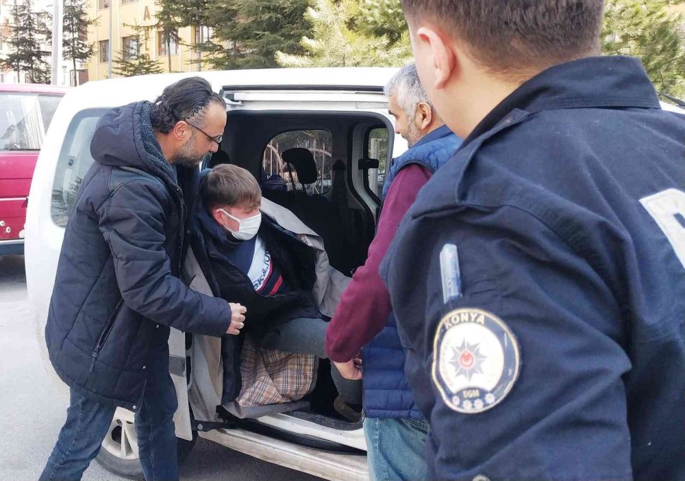 Konya'da Gaspçı Çocuklara Dehşet Yaşattı