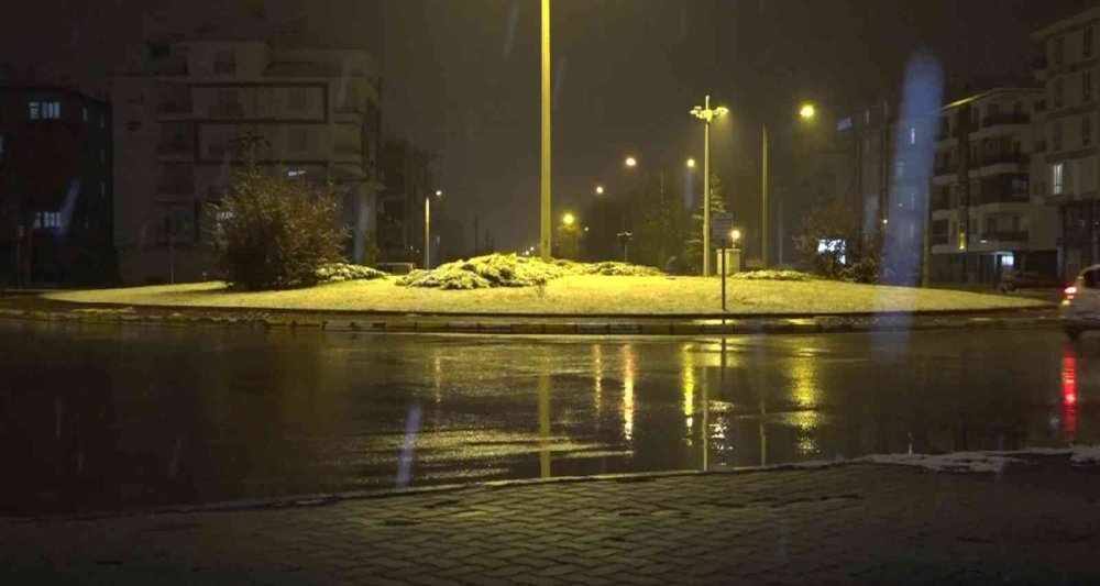 Aksaray’da Mart Karı Etkisini Gösterdi