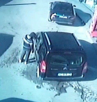 Konya'da Saniyelik Hırsızlık Olayı