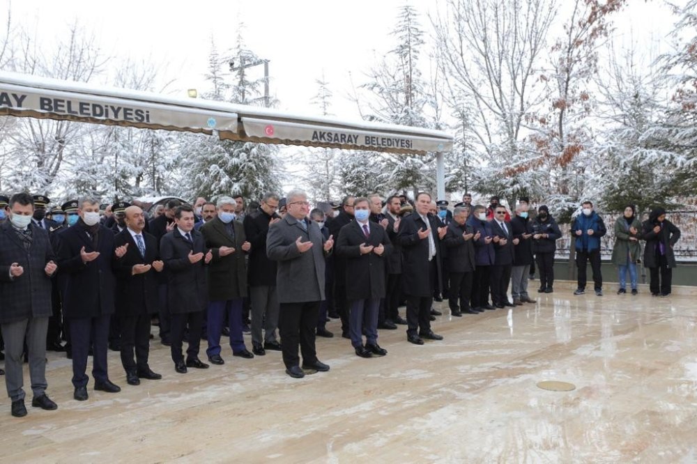 Aksaray’da Şehitler Mezarı Başında Anıldı