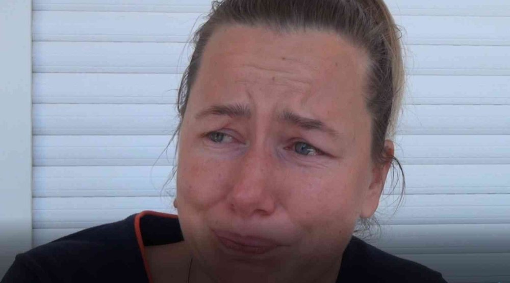 Tatile Gelip Ülkesine Dönemedi, Gözyaşları Arasında Yardım İstedi