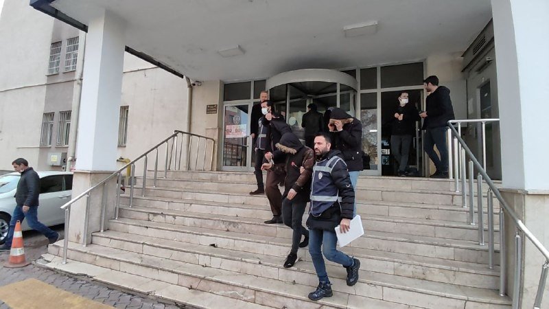 20 Yıl Hapis Cezası Olan Kadın Yakalandı