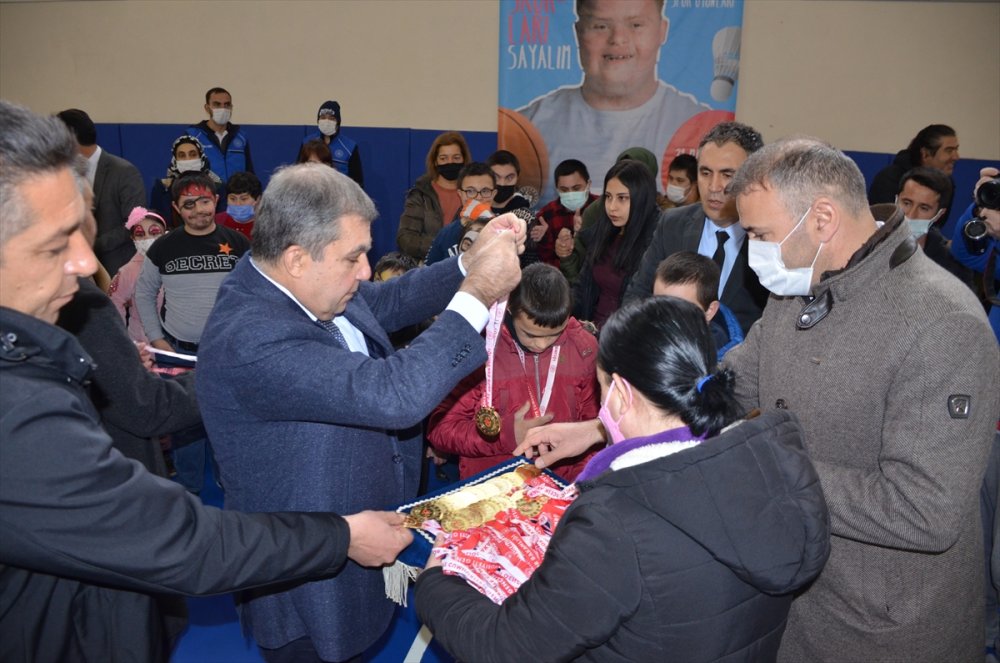 21 Mart Dünya Down Sendromu Farkındalık Günü