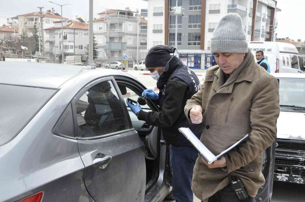 Karaman'da Torunun Haylazlığı Dedeyi Arabasından Ediyordu
