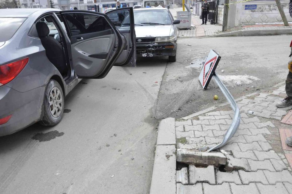 Karaman'da Torunun Haylazlığı Dedeyi Arabasından Ediyordu