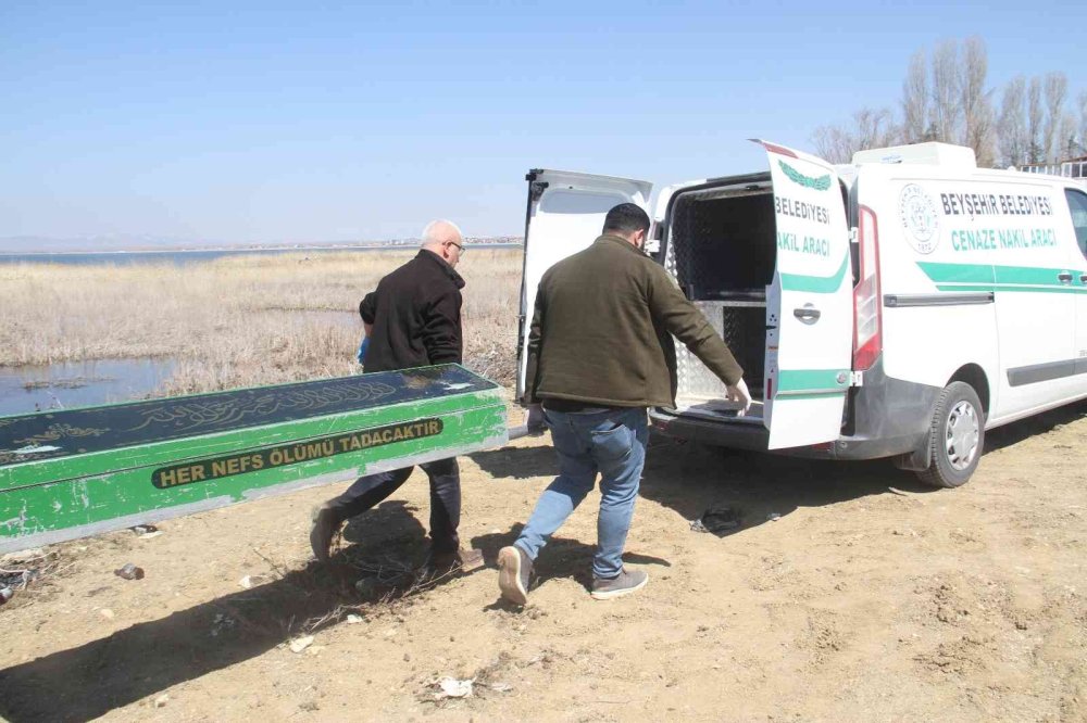 Beyşehir Gölü Kıyısında Ceset Bulundu
