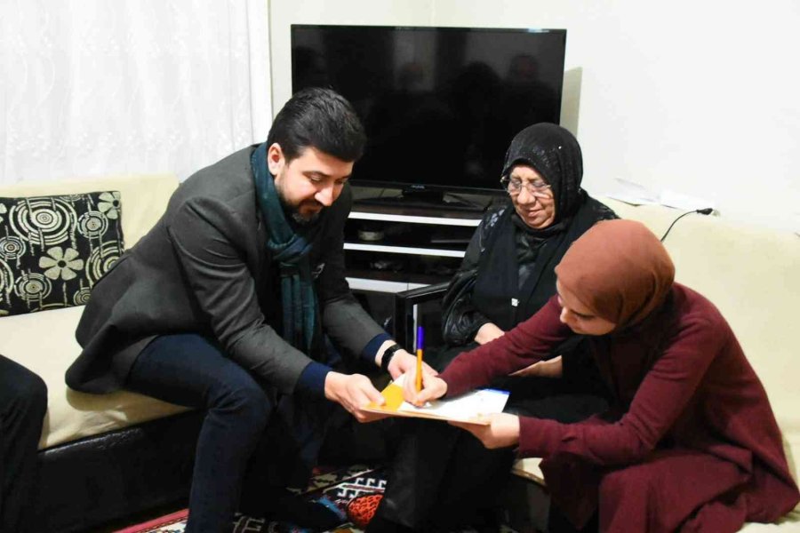 Ak Parti Tepebaşı’ndan Şirintepe’de 222 Eve Ziyaret