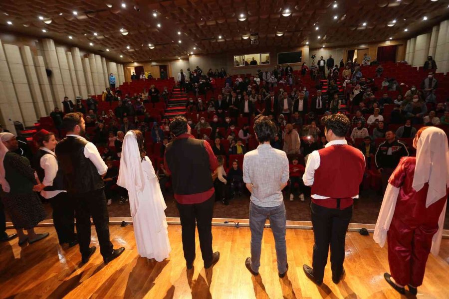 Antgiad Ve Kepez Belediyesi İş Birliği İle Tiyatro Oyunu