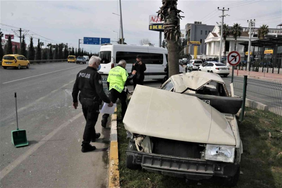 Kazada Yaralanan Avukatın Dava Tutanakları Polise Emanet