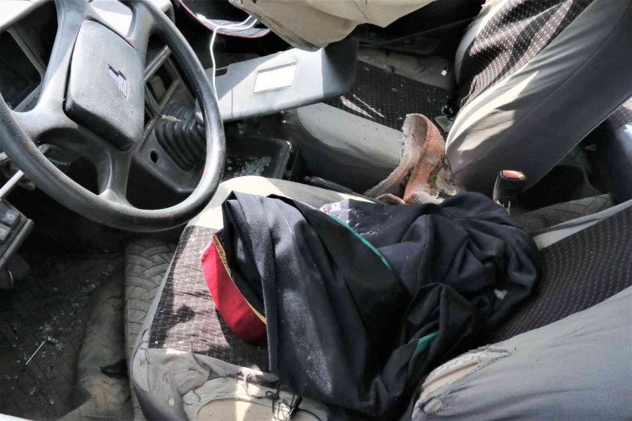 Kazada Yaralanan Avukatın Dava Tutanakları Polise Emanet