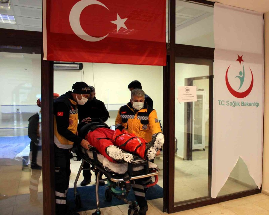 Sağlık Ekipleri Erciyes’te Görev Başında