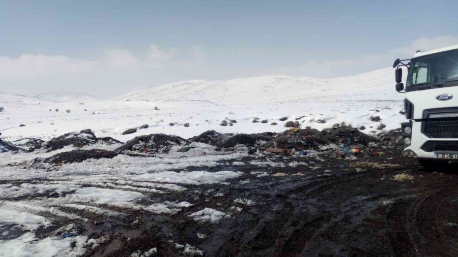 Bünyan’da Çevre Temizleme Çalışmaları Devam Ediyor