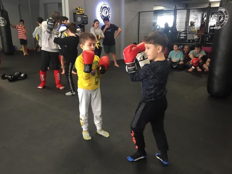 Komisyon Önünde Ter Döken Sporcular Yeni Kuşaklarına Kavuştu