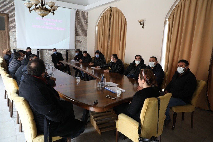 Hayvan Nakilleri Hakkında Eğitim Verildi