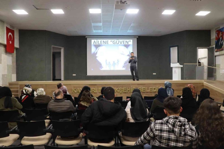 Büyükşehirin ’mutlu Evlilik Akademisi’ Tam Not Aldı