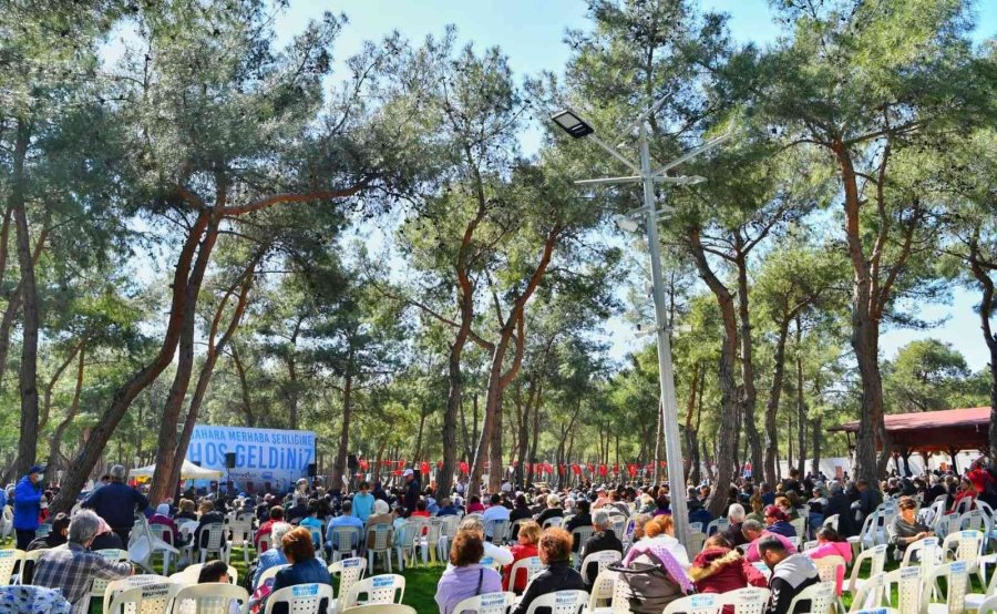 Antalyalılar Hayatpark’ta Bahara ‘merhaba’ Dedi