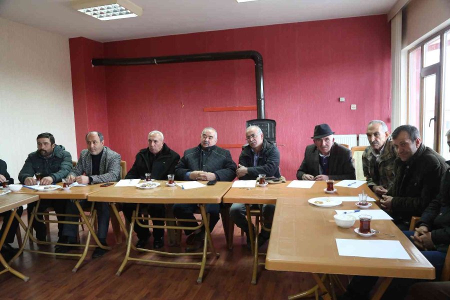 Melikgazi’de Kırsal Kesim Mahalle Muhtarları İle Toplantı Yapıldı