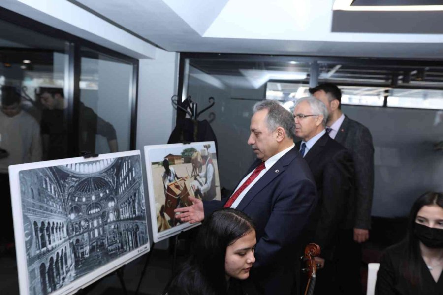 Talas’ın Kütüphanelerinde Hayat Var