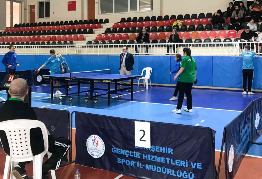 Özel Bireyler Başarılarıyla Takdir Topluyor