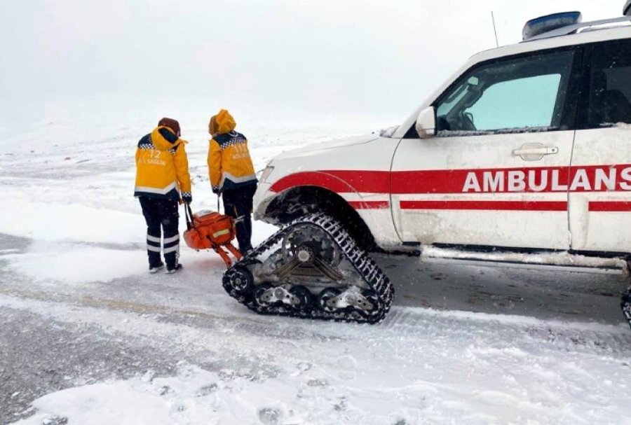 Sağlık Ekipleri Erciyes’te Görev Başında