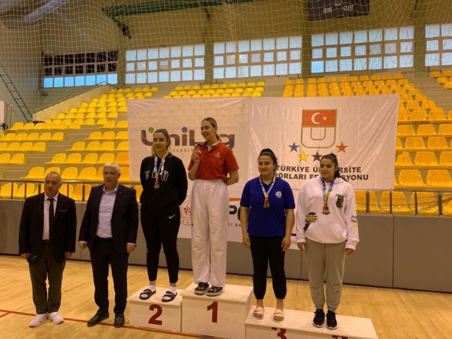 Beyza Basma Türkiye 2.si Oldu