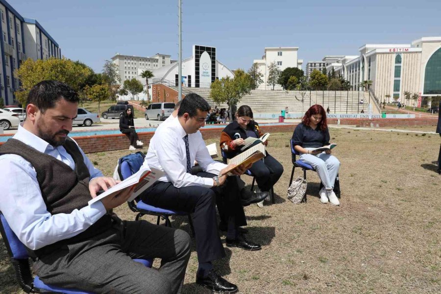 Alkü’de Kitap Okuma Etkinliği