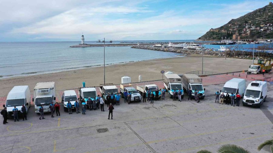 Alanya Belediyesi’nden 4 Bin 500 Haneye Ramazan Kolisi